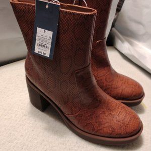 New Womens Jenna Platform Boots sz 9